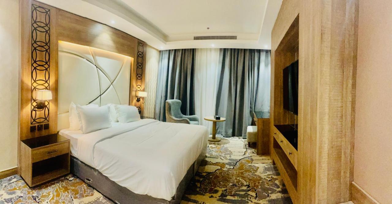 Mirnian Hotel Dzsidda Kültér fotó