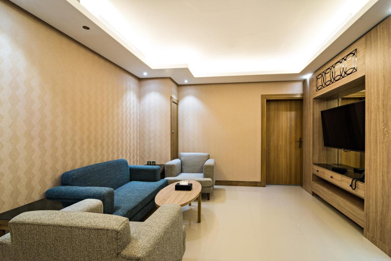 Mirnian Hotel Dzsidda Kültér fotó
