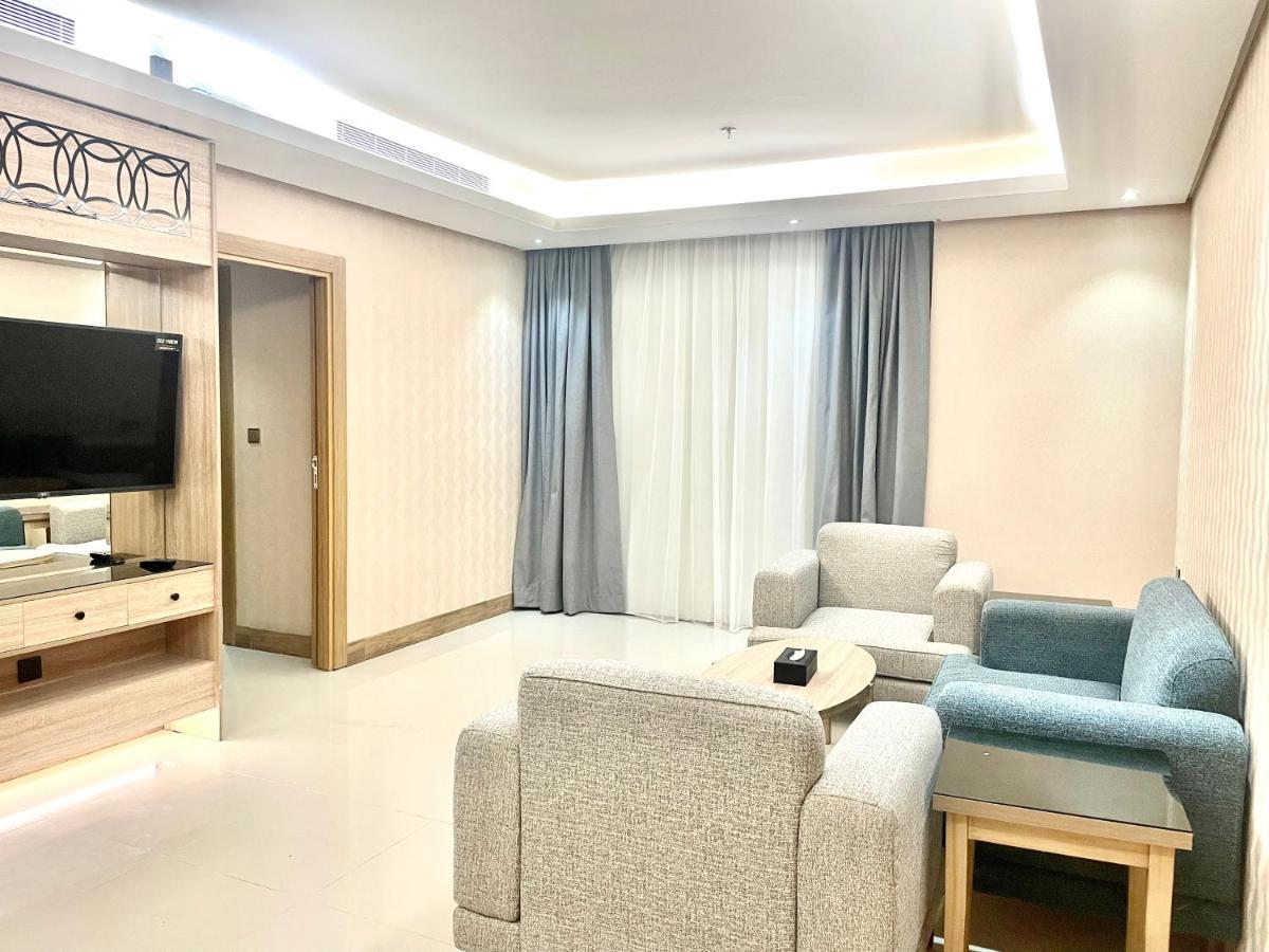 Mirnian Hotel Dzsidda Kültér fotó
