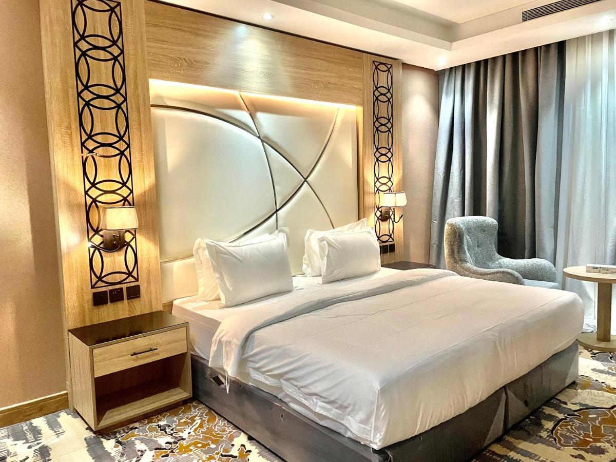 Mirnian Hotel Dzsidda Kültér fotó