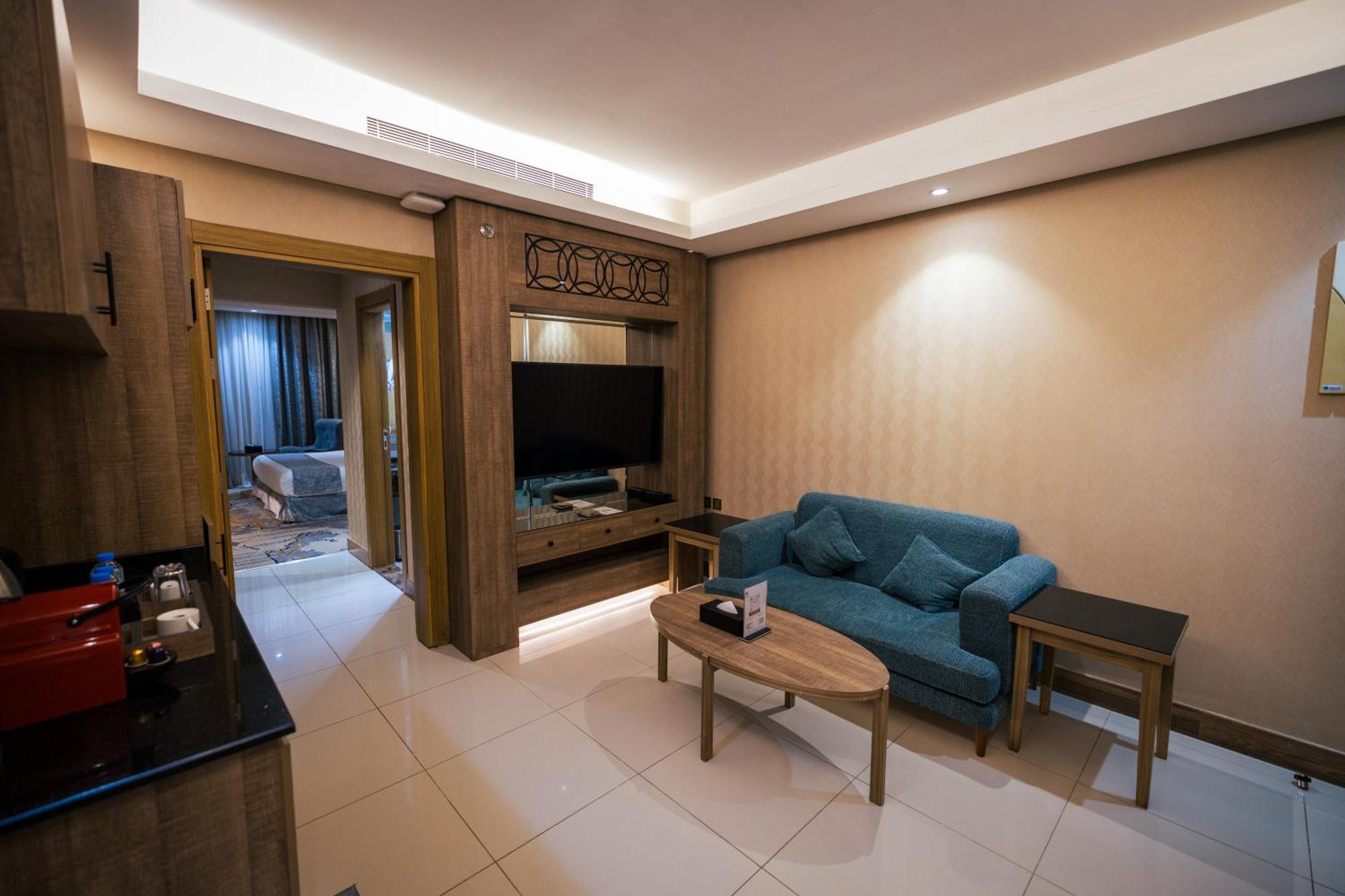 Mirnian Hotel Dzsidda Kültér fotó