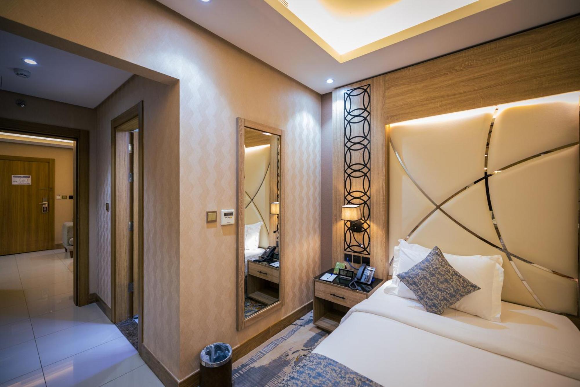 Mirnian Hotel Dzsidda Kültér fotó
