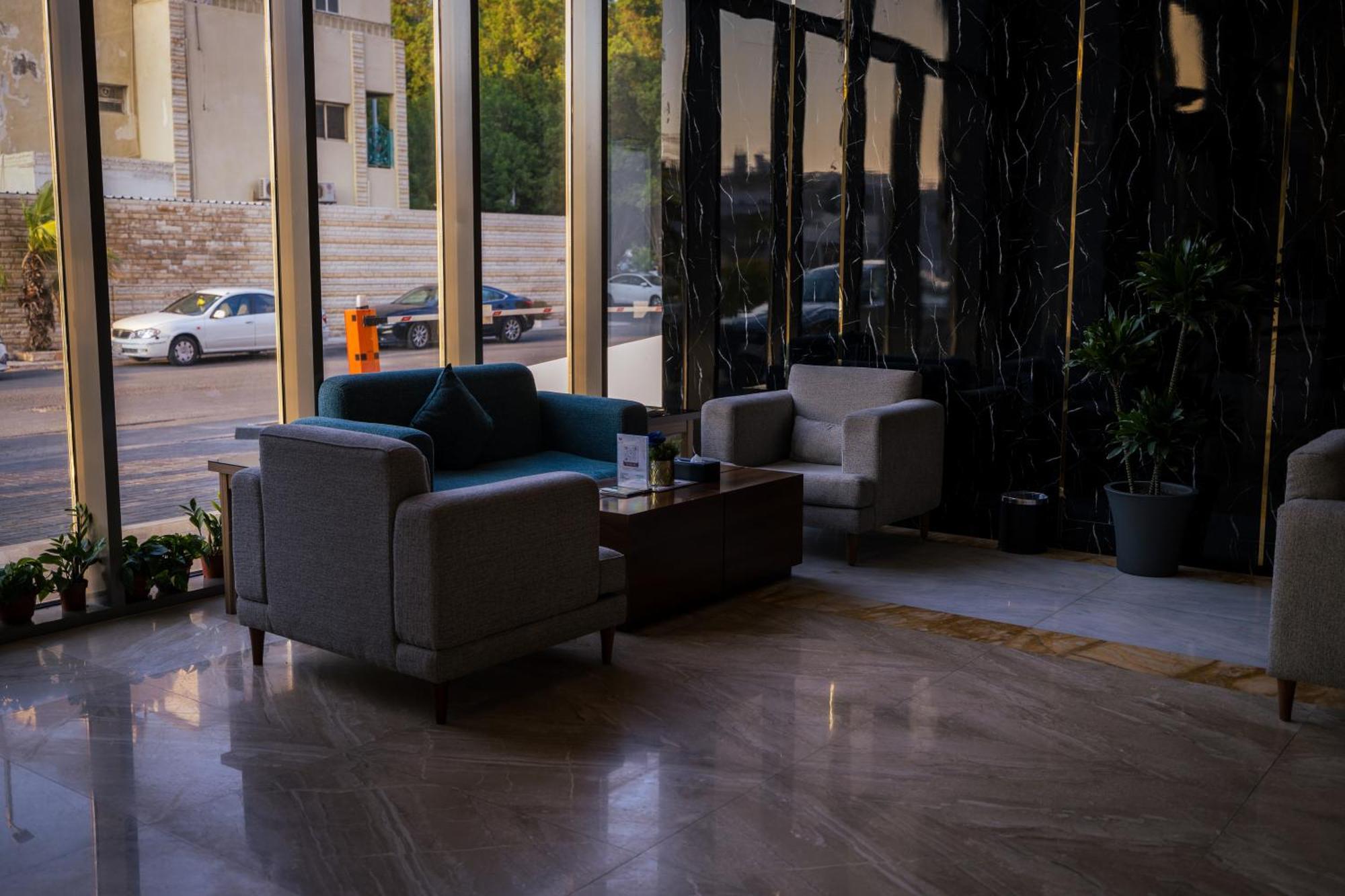 Mirnian Hotel Dzsidda Kültér fotó